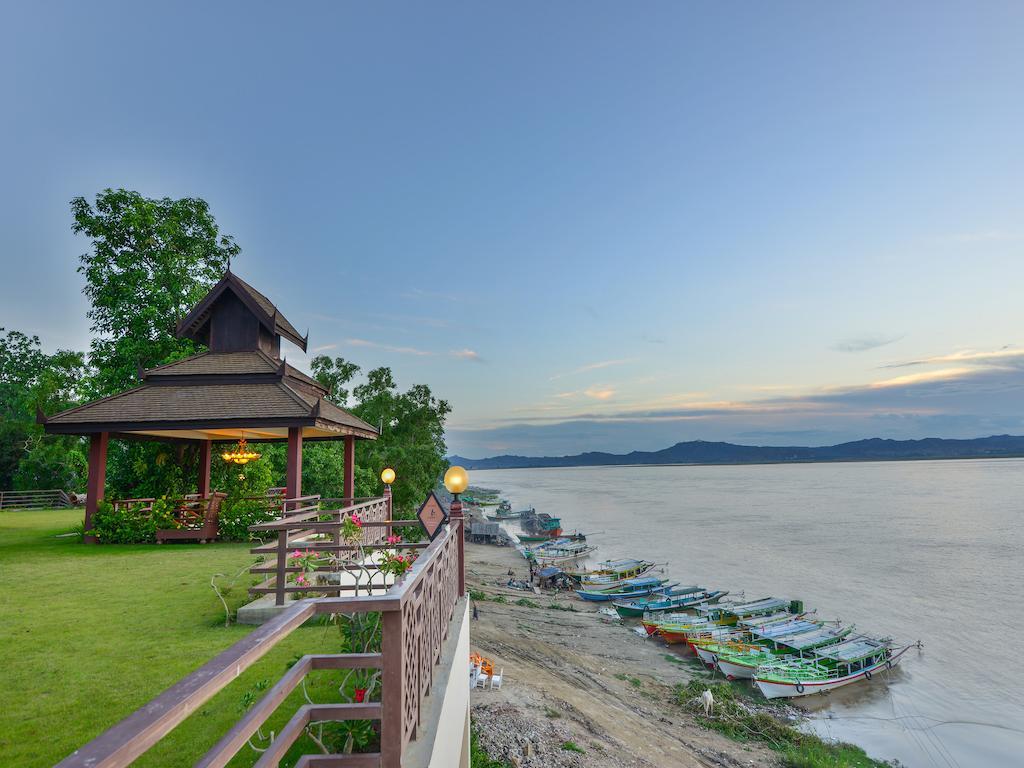 Aye Yar River View Resort Bagan Eksteriør billede
