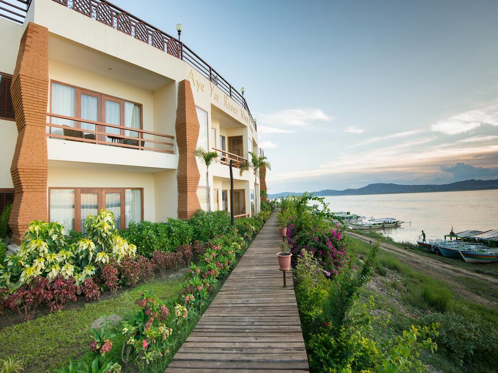 Aye Yar River View Resort Bagan Eksteriør billede