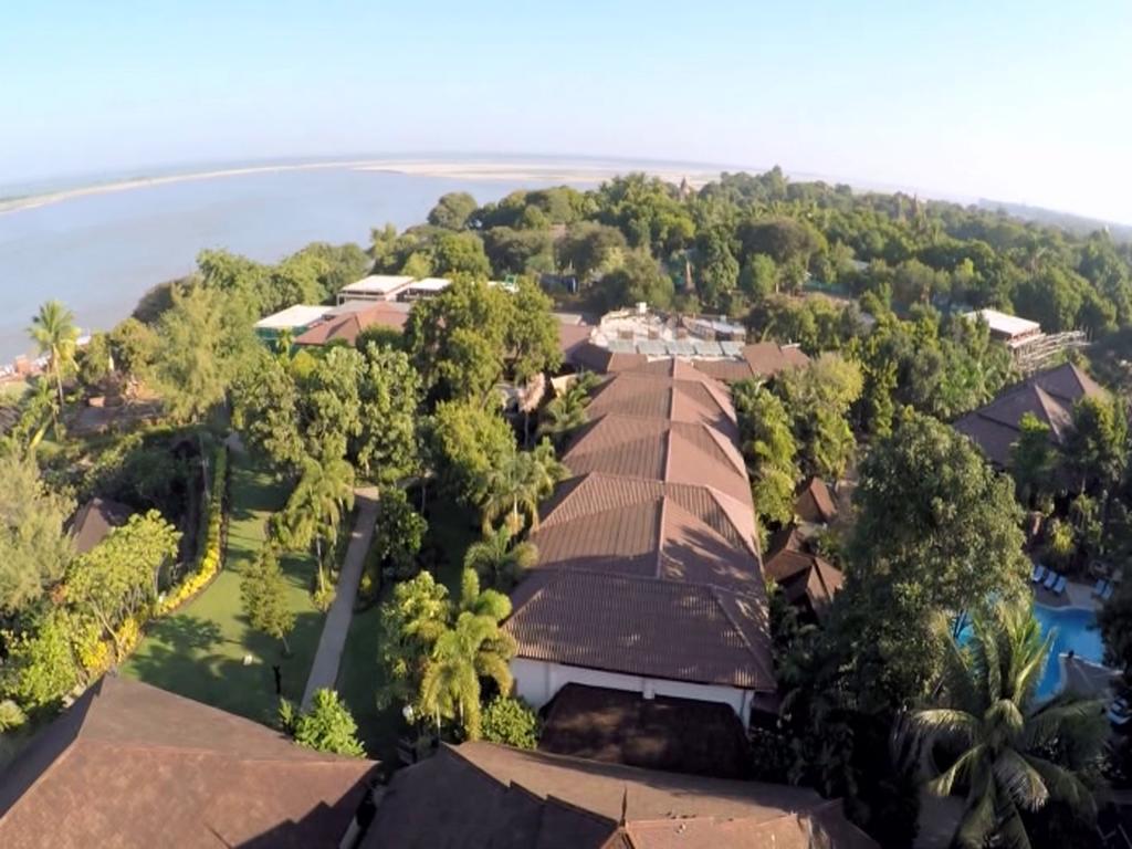 Aye Yar River View Resort Bagan Eksteriør billede
